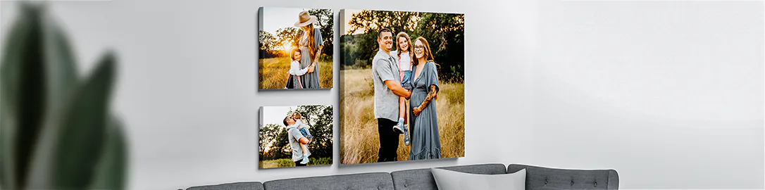 Collage canvas afdruk van twee verheugde vrouwelijke vrienden