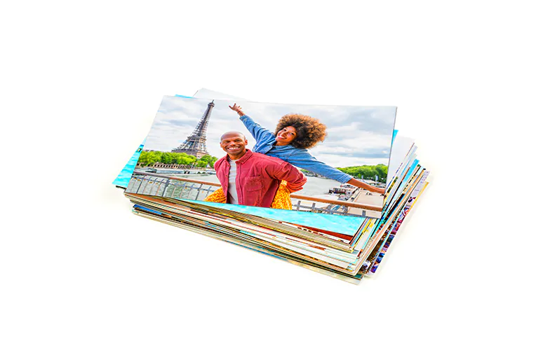 Stapel aangepaste fotoafdrukken van de online fotoafdrukservice van Printerpix