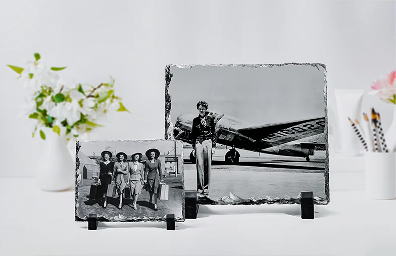 Stenen Foto Leisteen|Stenen leisteen met familiefoto|zijaanzicht van stenen leisteen met baby en moeder en vader|twee jonge mensen afgedrukt op een steen|Gepersonaliseerd cadeau Steen met afgedrukte afbeelding