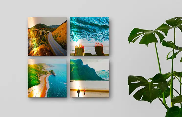 vier metalen fotodisplayafdrukken met vakantiefoto's