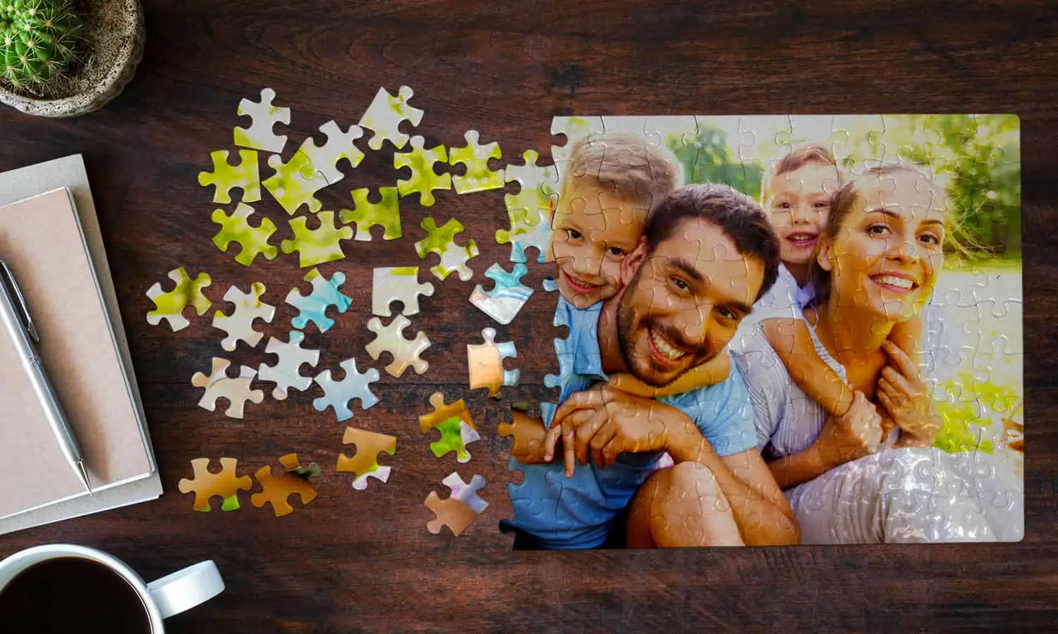 gepersonaliseerde kartonnen puzzel met familiefoto