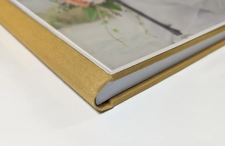 Luxe Layflat Fotoboek – Volledige Acryl Omslag
